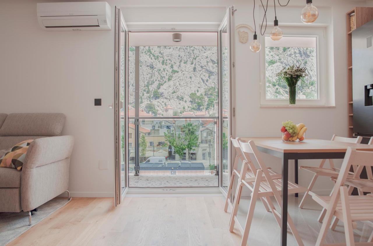 Apartment Vito Omiš Esterno foto